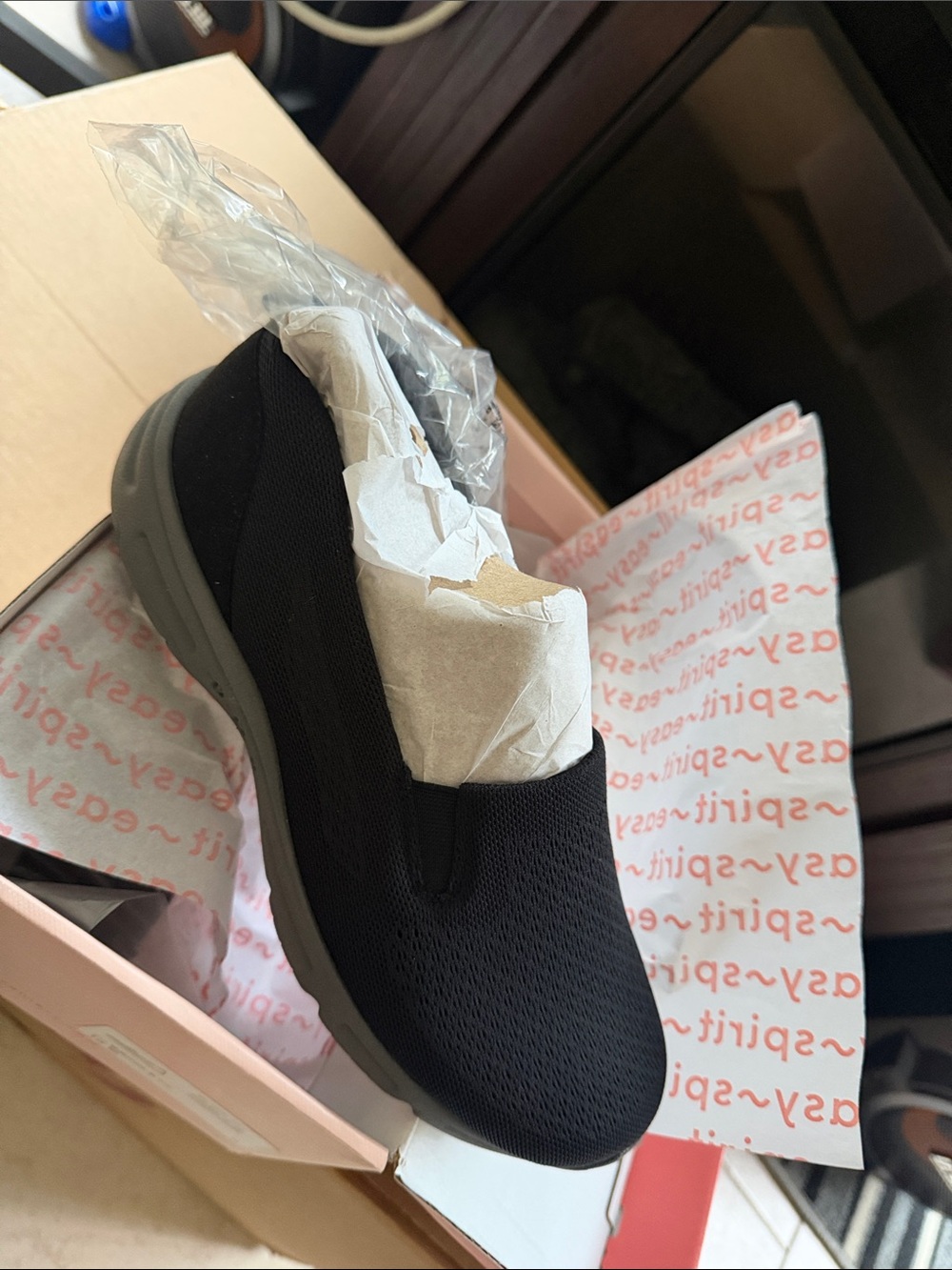 Women’s Slip-On Comfort Shoe - Black